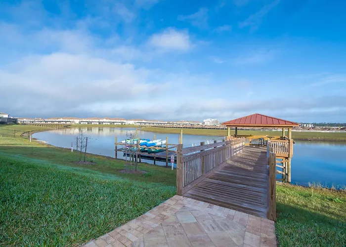 3151-307Be Storey Lake, Condo 2/2 Lake View